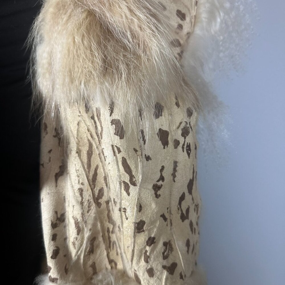 Vintage Reversible Tibetan Lamb Fur Jacket with Fringe Trim - Picture 4 of 6